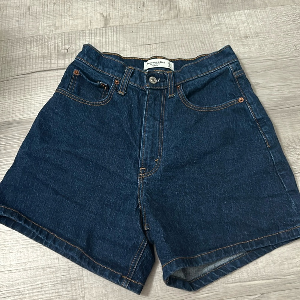 Abercrombie Dad short